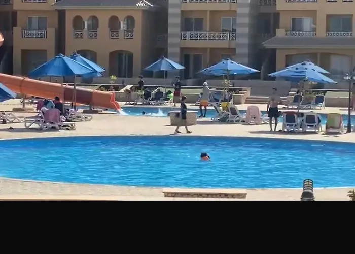 Apartahotel ايجارية في قريه بورتو السخنه *